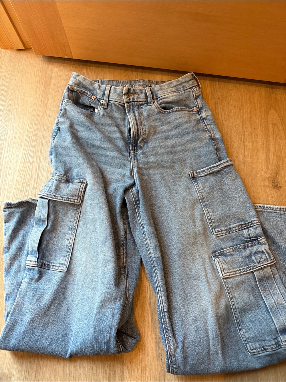 American eagle cargo jean 8
